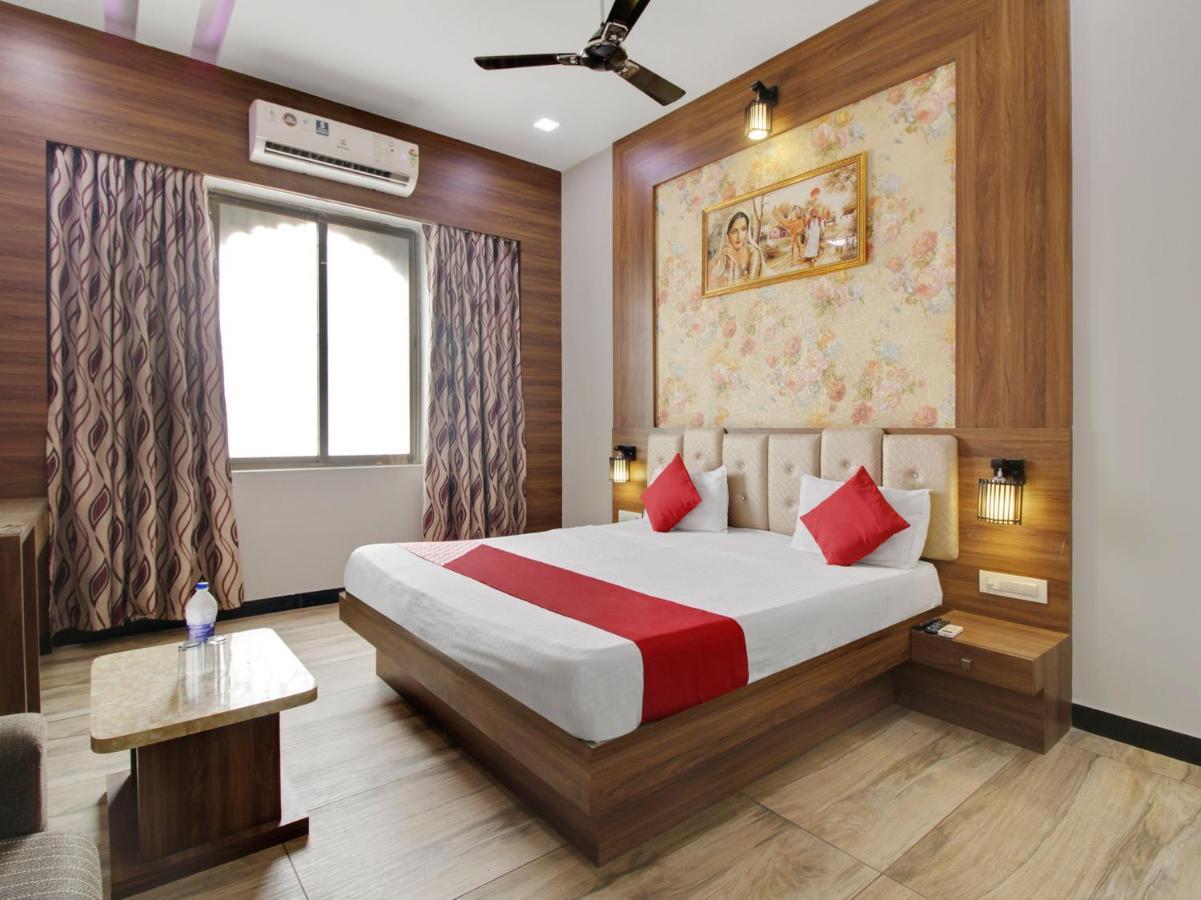 Oyo 79434 Hotel Green Villa Nagpur Exterior foto