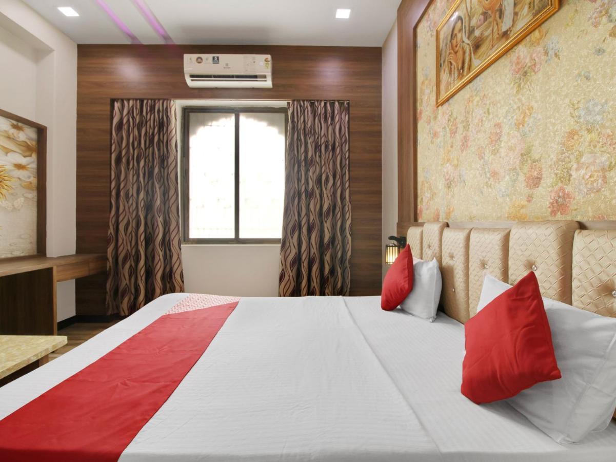 Oyo 79434 Hotel Green Villa Nagpur Exterior foto