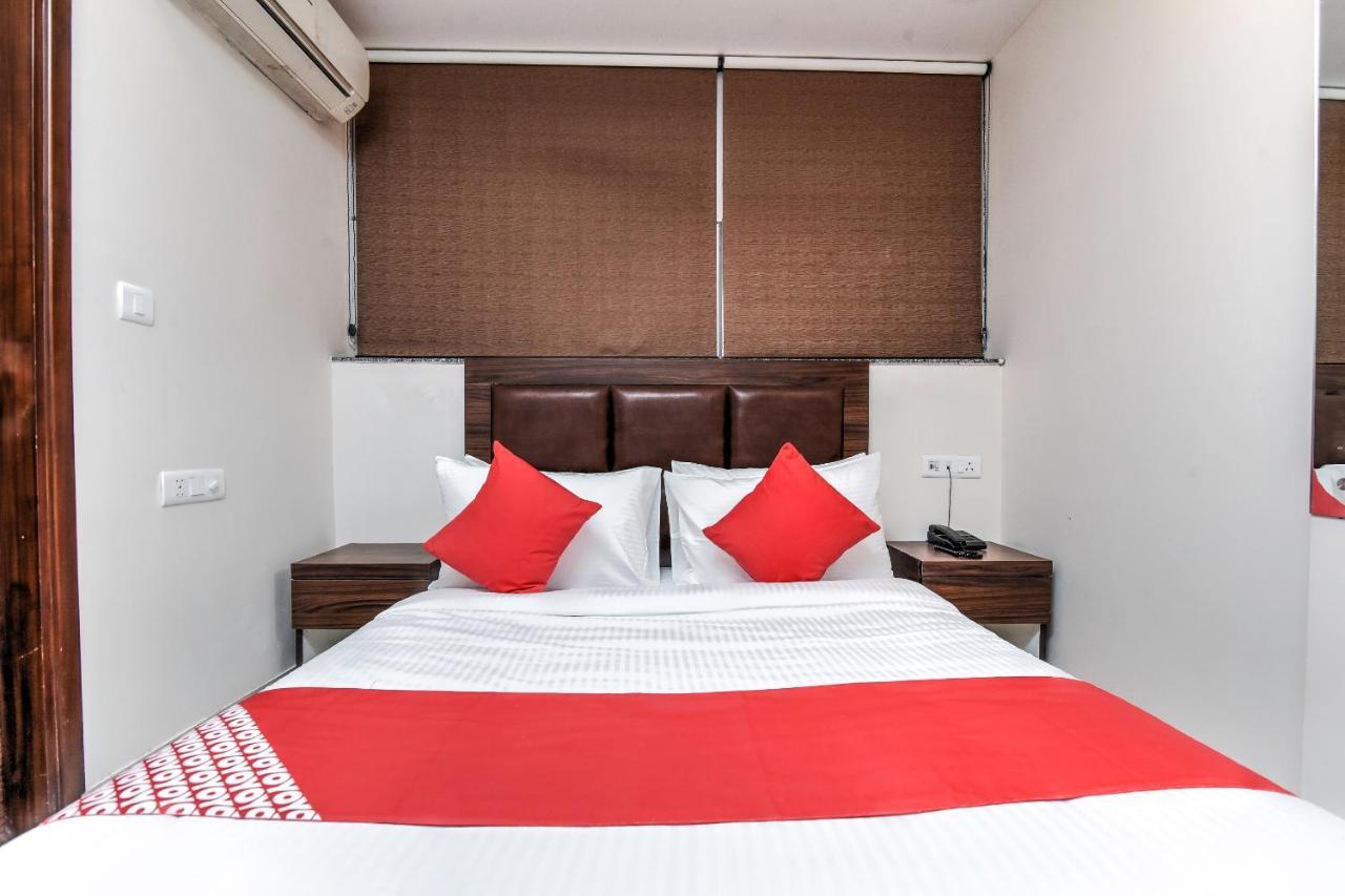 Oyo 79434 Hotel Green Villa Nagpur Exterior foto